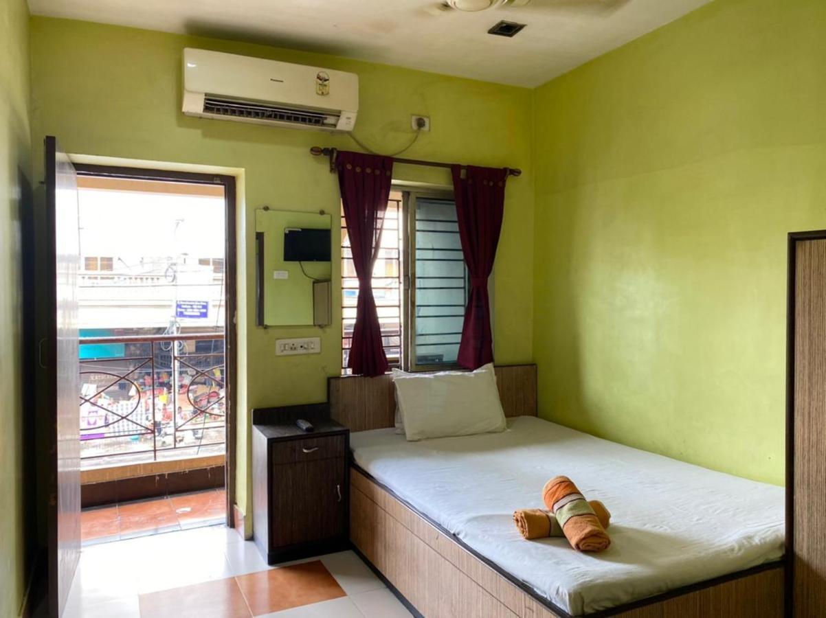 Guest house Laxmi Guest House *